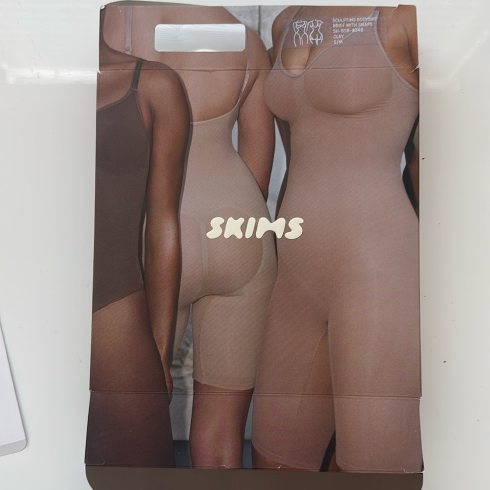 Skims S/M